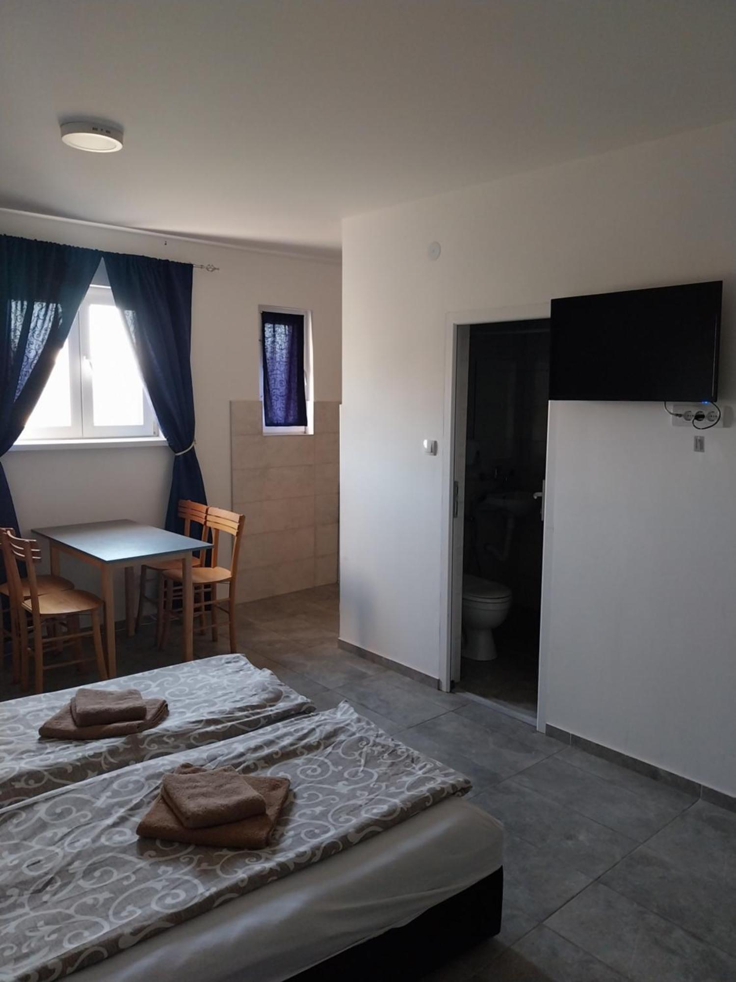 Libero Apartmani Surčin Kültér fotó