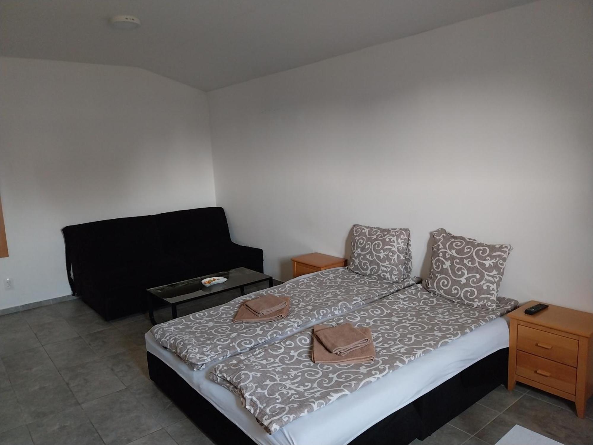 Libero Apartmani Surčin Kültér fotó