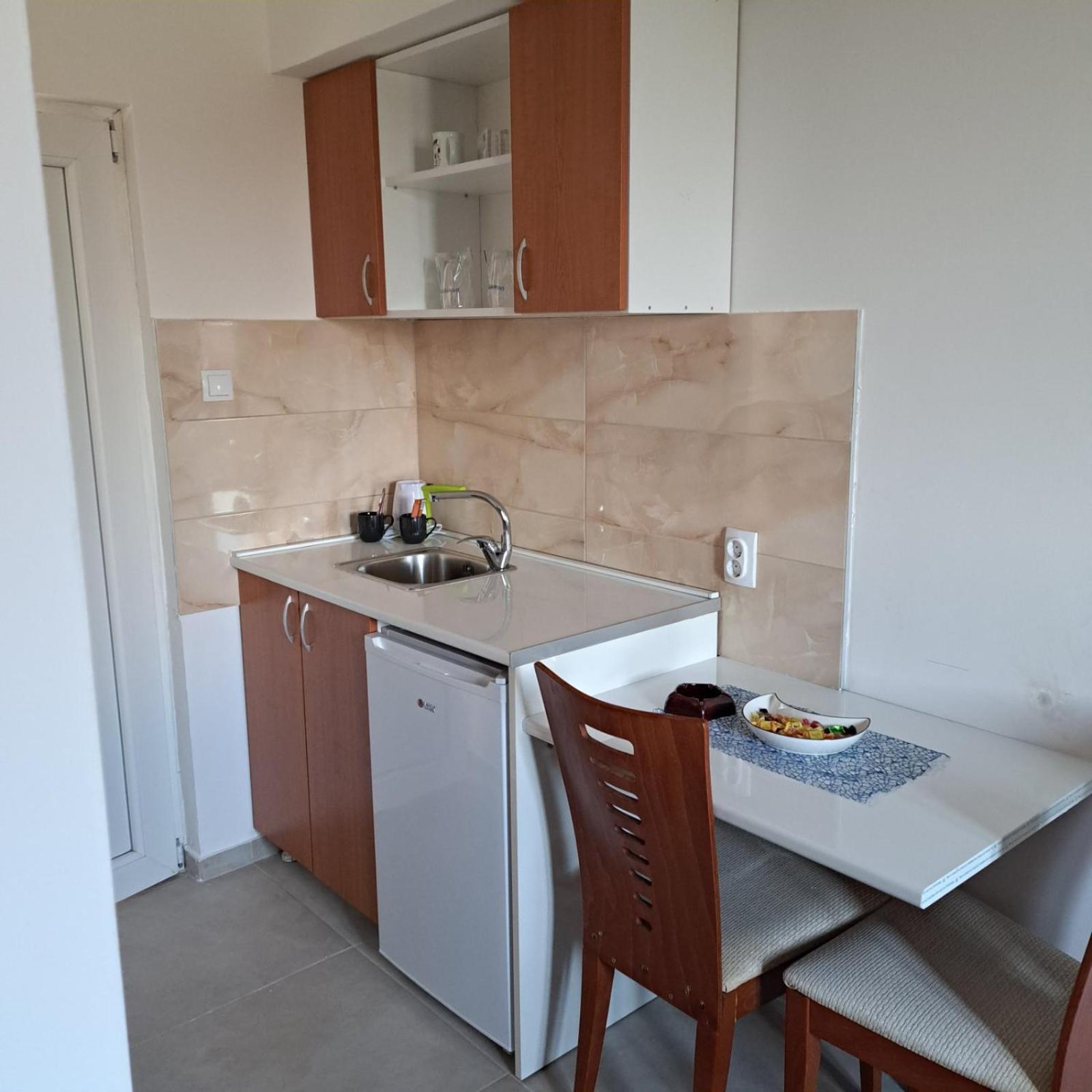 Libero Apartmani Surčin Szoba fotó