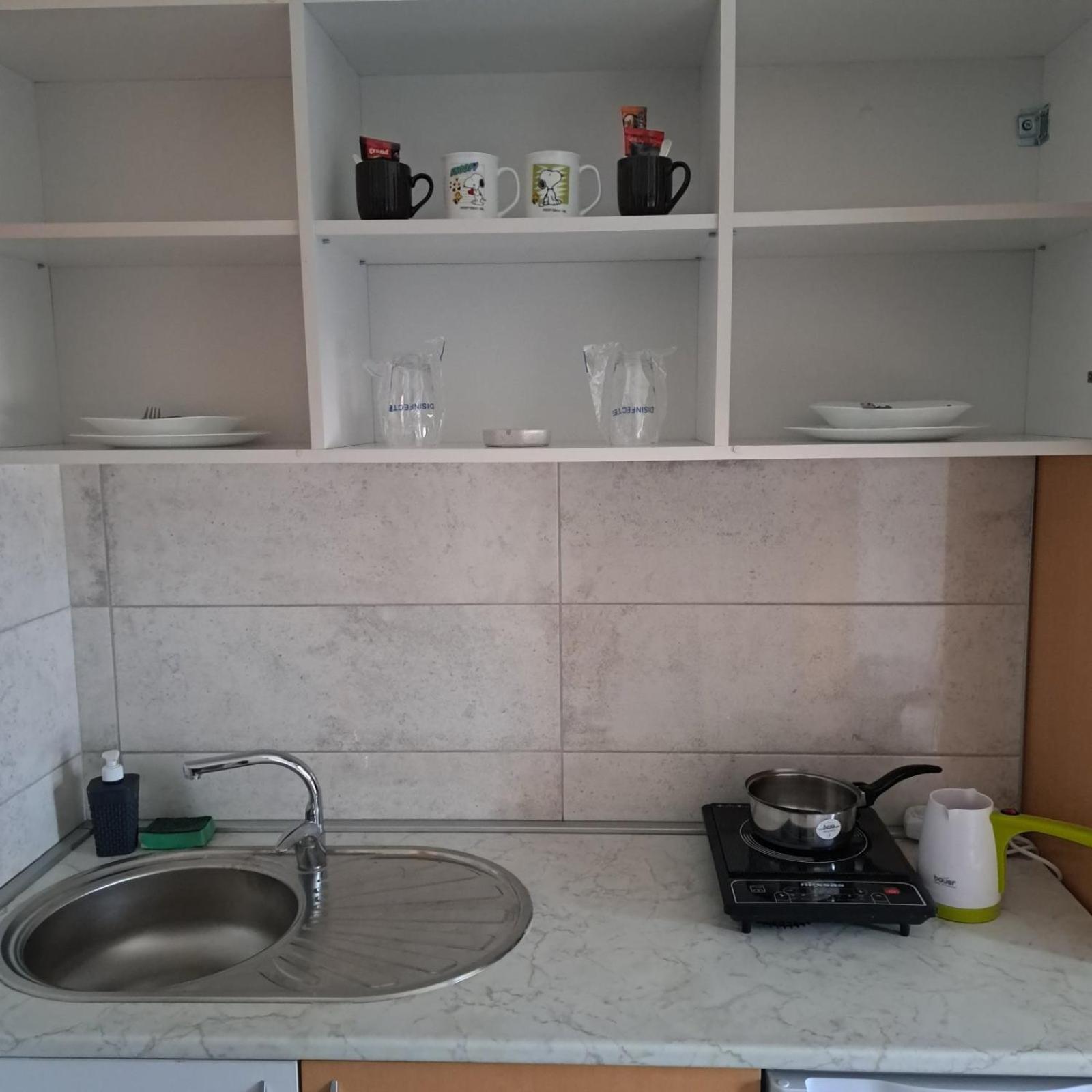 Libero Apartmani Surčin Szoba fotó