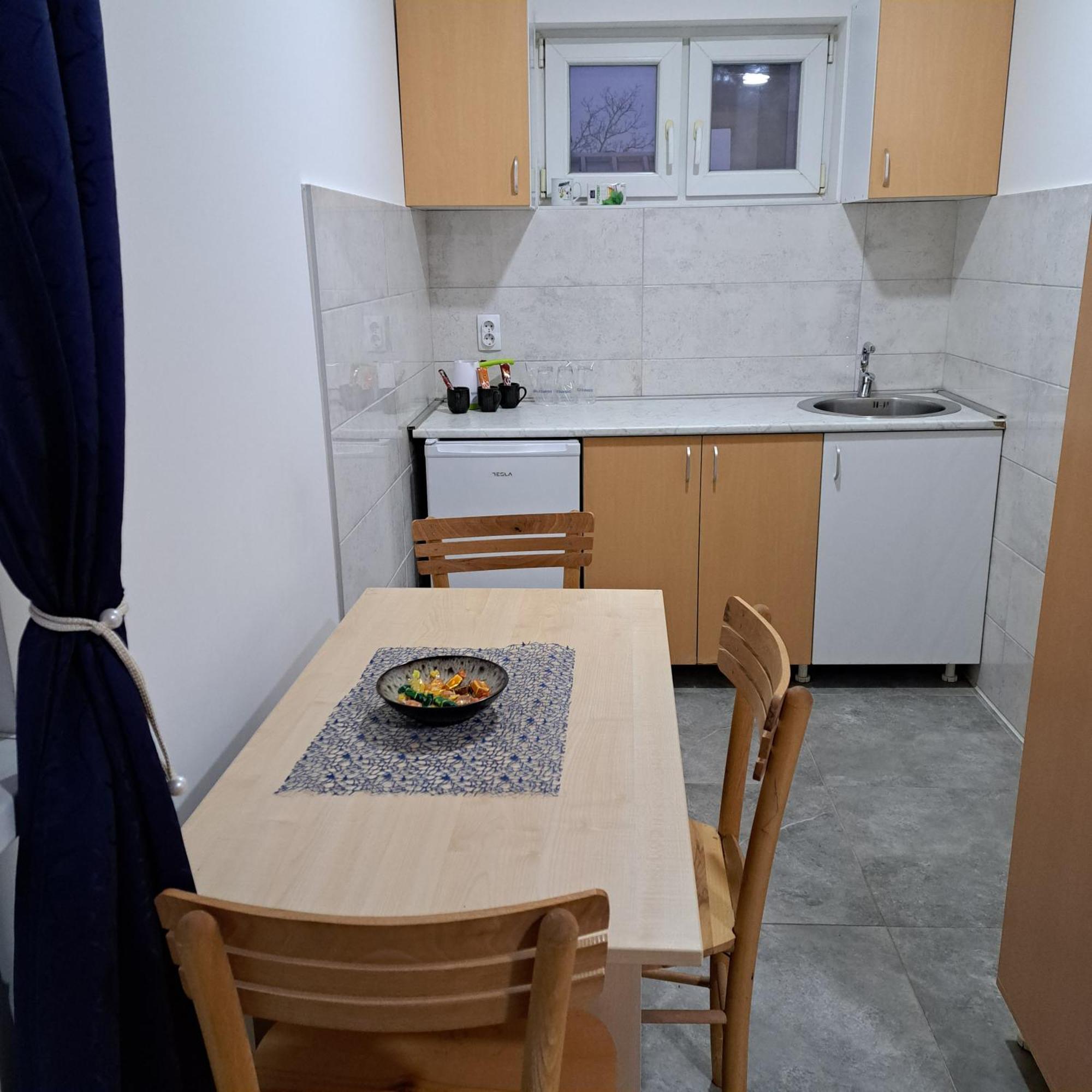 Libero Apartmani Surčin Kültér fotó