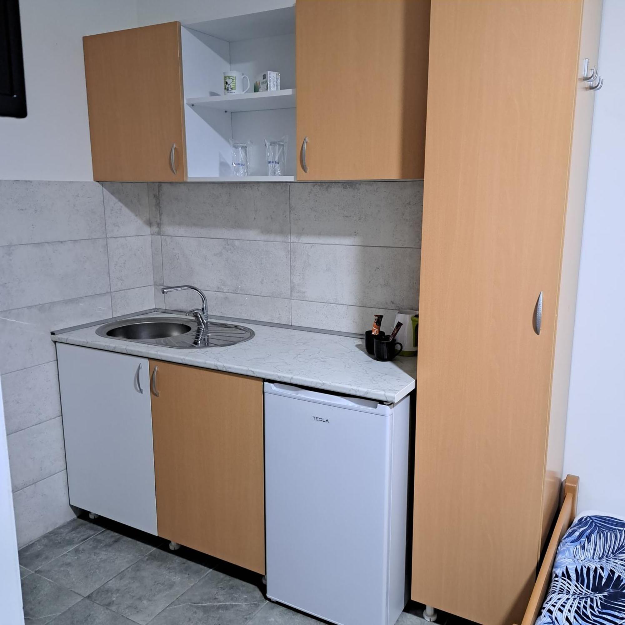 Libero Apartmani Surčin Kültér fotó